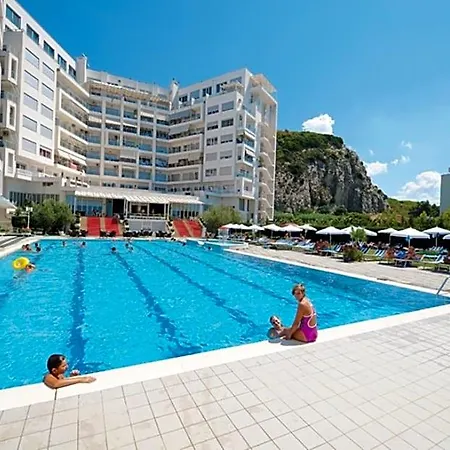 Bleart 4* Durrës